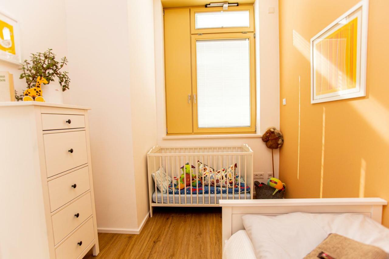 Eckhof Domizil - Grosszuegige Ferienwohnung Mit Kleinem Garten In Der Altstadt Von Gotha Kültér fotó