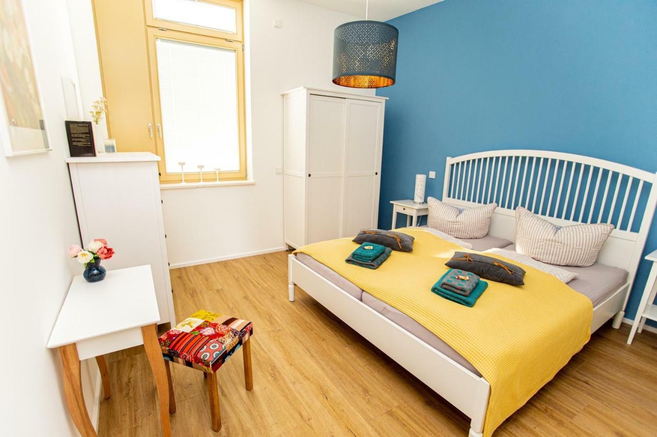 Eckhof Domizil - Grosszuegige Ferienwohnung Mit Kleinem Garten In Der Altstadt Von Gotha Kültér fotó